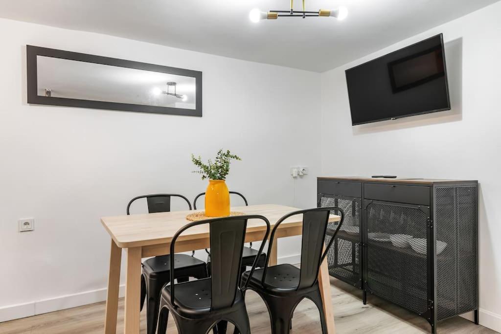 Acogedor Apto Tirso De Molina Μαδρίτη Εξωτερικό φωτογραφία